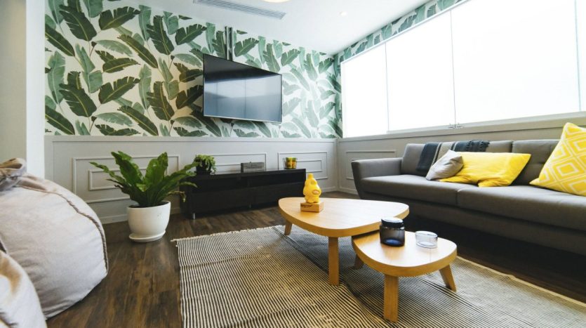 Practical reasons to rent furnished apartments- Ann Arbor Apartments managed by CMB